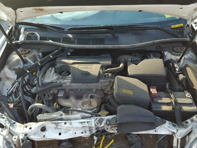 4T4BF1FK0ER433793 - 2014 TOYOTA CAMRY L WHITE photo 7