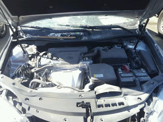 4T4BF1FK6GR532685 - 2016 TOYOTA CAMRY LE SILVER photo 7