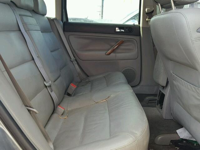 WVWWH63B21E240531 - 2001 VOLKSWAGEN PASSAT GLX 银色 照片 6