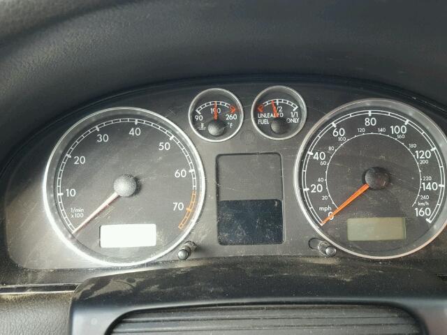 WVWWH63B21E240531 - 2001 VOLKSWAGEN PASSAT GLX 银色 照片 8