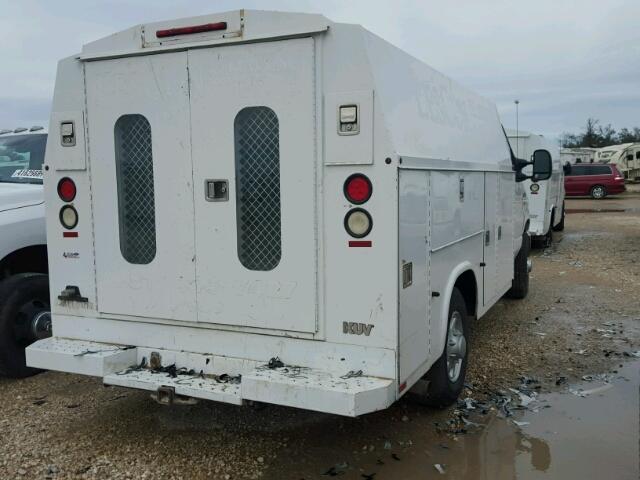 1FDSE3FL1BDB27988 - 2011 FORD ECONOLINE WHITE photo 4