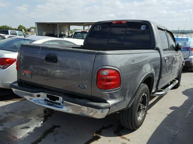 1FTRW07L13KC83703 - 2003 FORD F150 SUPER GRAY photo 4