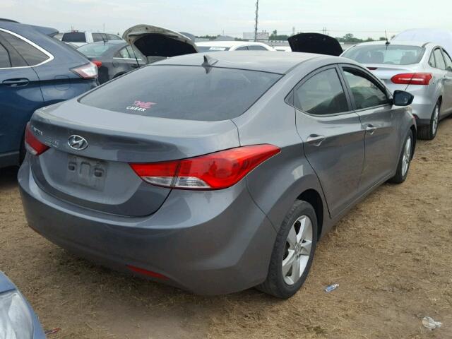 5NPDH4AE9DH364132 - 2013 HYUNDAI ELANTRA GRAY photo 4