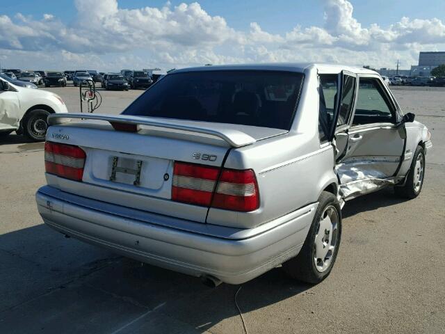 YV1KS960XW1132498 - 1998 VOLVO S90 SILVER photo 4