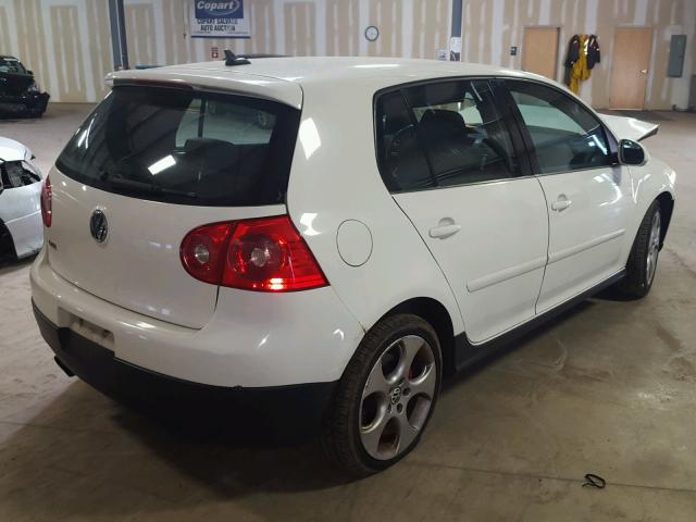 WVWGV71KX7W192267 - 2007 VOLKSWAGEN NEW GTI WHITE photo 4