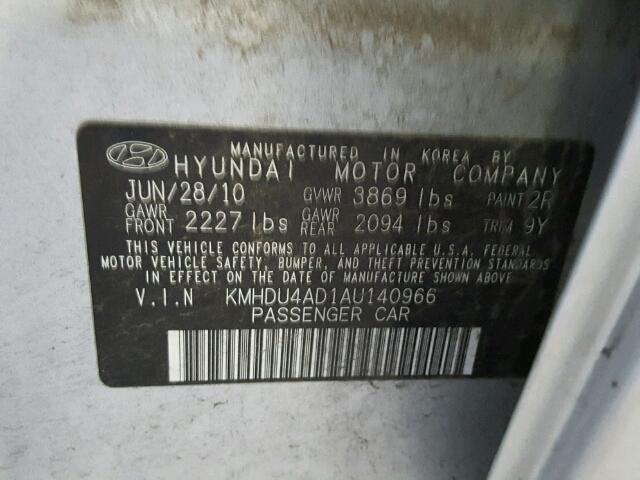 KMHDU4AD1AU140966 - 2010 HYUNDAI ELANTRA BL SILVER photo 10