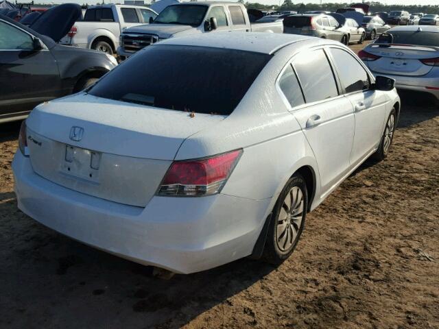 1HGCP26319A195654 - 2009 HONDA ACCORD WHITE photo 4