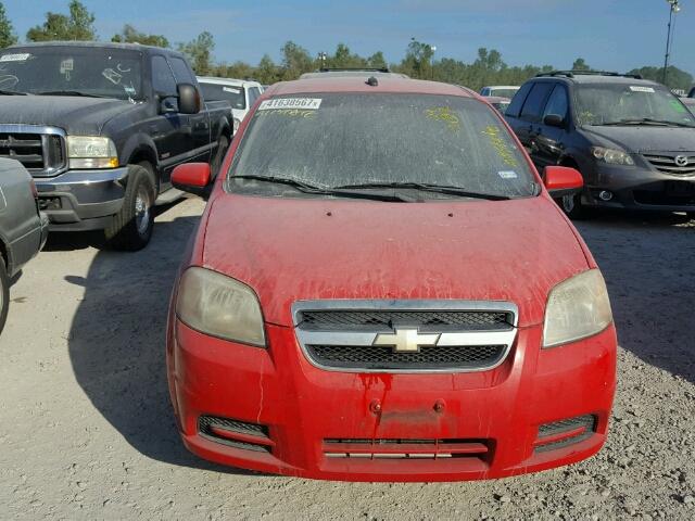 KL1TD56E39B611764 - 2009 CHEVROLET AVEO LS RED photo 9