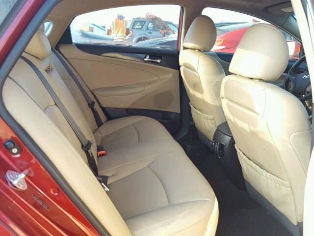 5NPEC4AB2BH305784 - 2011 HYUNDAI SONATA SE 红色 照片 6