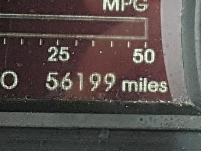 5NPEC4AB2BH305784 - 2011 HYUNDAI SONATA SE 红色 照片 8