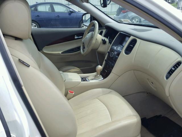 JNKAJ09F48M358522 - 2008 INFINITI EX35 BASE WHITE photo 5