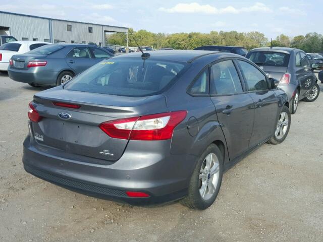 1FADP3F25EL340912 - 2014 FORD FOCUS SE GRAY photo 4