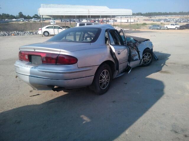 2G4WB52K331168543 - 2003 BUICK REGAL SILVER photo 4