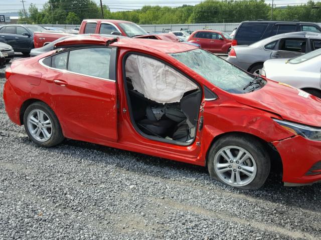 1G1BE5SM2H7224566 - 2017 CHEVROLET CRUZE LT RED photo 9