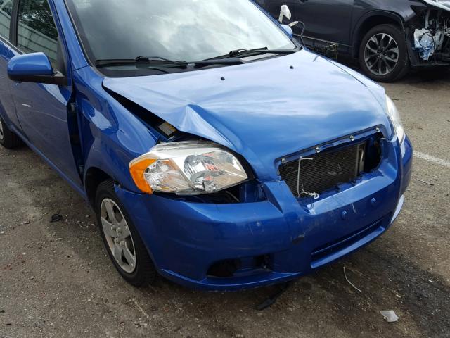 KL1TD5DE6AB103263 - 2010 CHEVROLET AVEO LS BLUE photo 9