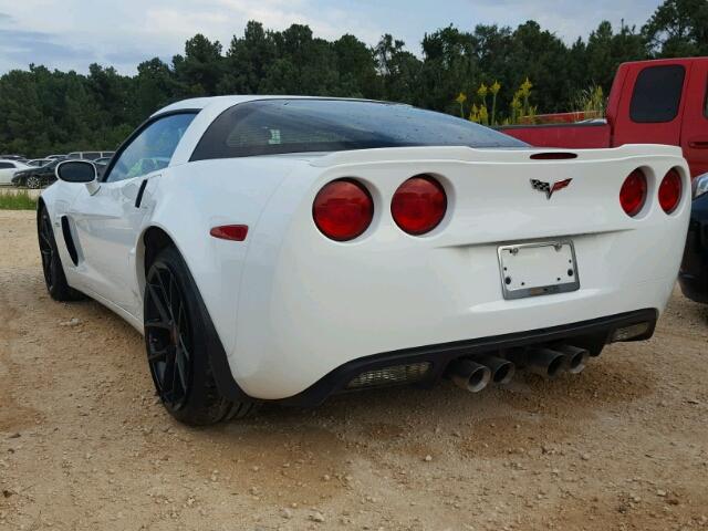 1G1YJ2DE6D5110392 - 2013 CHEVROLET CORVETTE WHITE photo 3