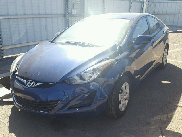 5NPDH4AE5GH675545 - 2016 HYUNDAI ELANTRA SE BLUE photo 2