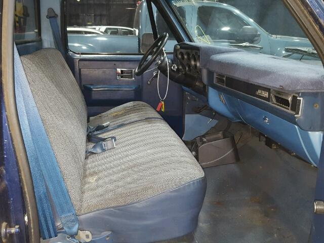 1GTEC14FXGJ501712 - 1986 GMC C1500 BLUE photo 5