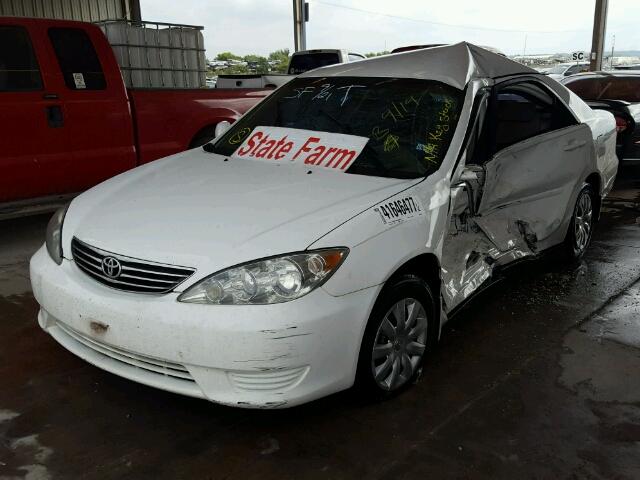 4T1BE32K55U549022 - 2005 TOYOTA CAMRY WHITE photo 2