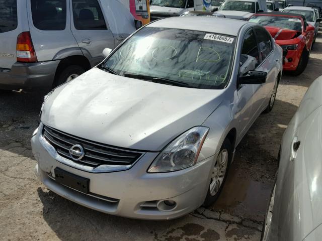 1N4AL2AP8CN477470 - 2012 NISSAN ALTIMA BAS SILVER photo 2