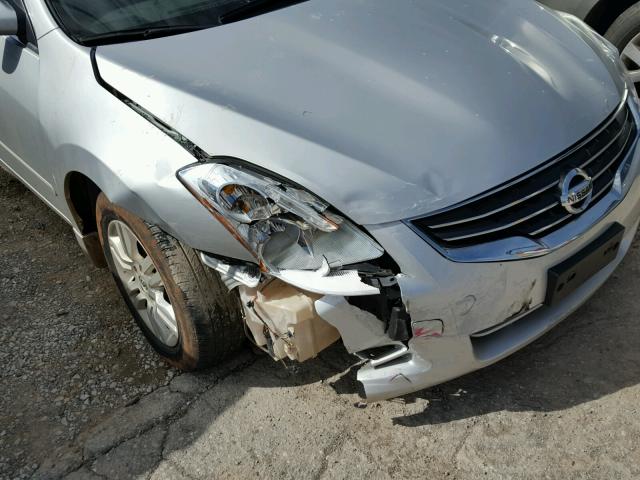 1N4AL2AP8CN477470 - 2012 NISSAN ALTIMA BAS SILVER photo 9