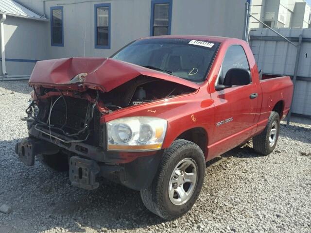 1D7HA16K56J161242 - 2006 DODGE RAM 1500 S RED photo 2