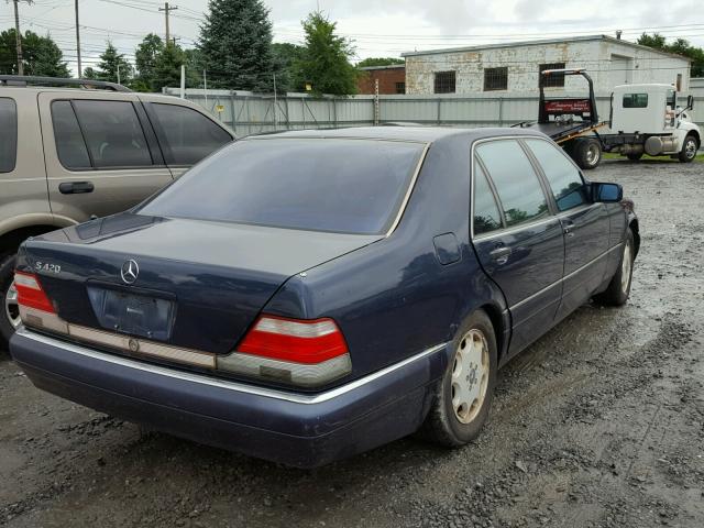 WDBGA43E0SA232460 - 1995 MERCEDES-BENZ S 420 BLUE photo 4