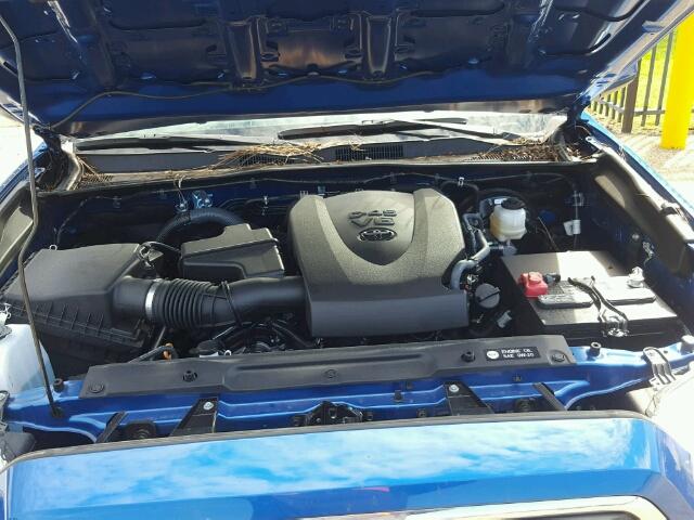 5TFBZ5DNXHX002651 - 2017 TOYOTA TACOMA DOU BLUE photo 7