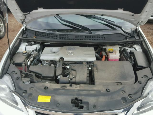 JTHKD5BH0D2133072 - 2013 LEXUS CT WHITE photo 7