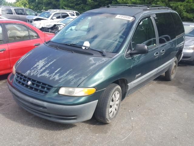 2P4GP45G0XR178641 - 1999 PLYMOUTH VOYAGER SE GREEN photo 2