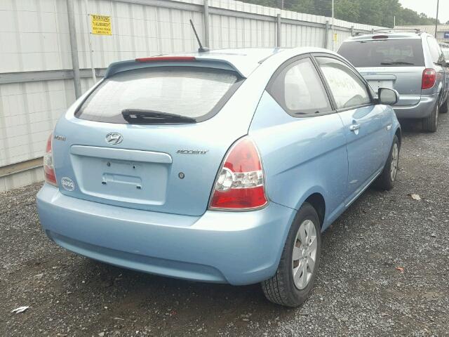 KMHCM3AC5AU184076 - 2010 HYUNDAI ACCENT BLU BLUE photo 4