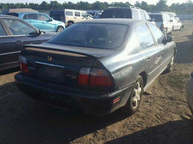 1HGCE6676TA016144 - 1996 HONDA ACCORD GREEN photo 4