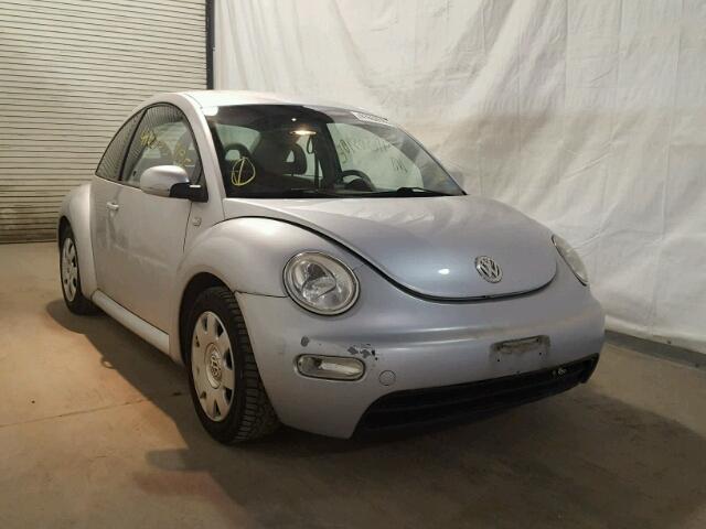 3VWCK21CX2M426156 - 2002 VOLKSWAGEN NEW BEETLE 银色 照片 1