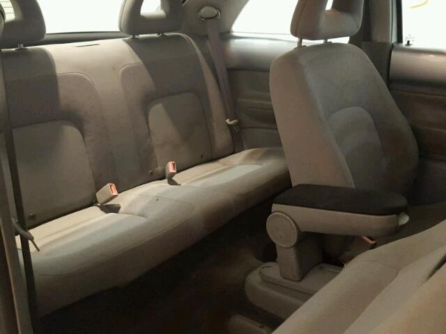 3VWCK21CX2M426156 - 2002 VOLKSWAGEN NEW BEETLE 银色 照片 6