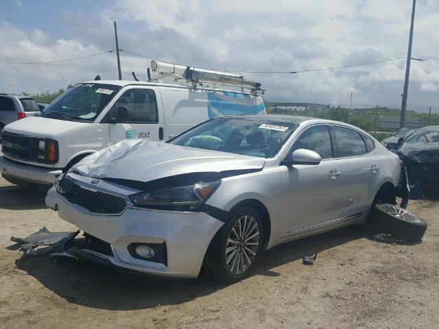 KNALC4J17H5051753 - 2017 KIA CADENZA PR SILVER photo 2