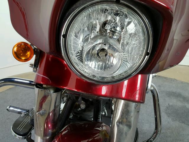 1HD1KRM11GB632671 - 2016 HARLEY-DAVIDSON FLHXS STRE RED photo 18