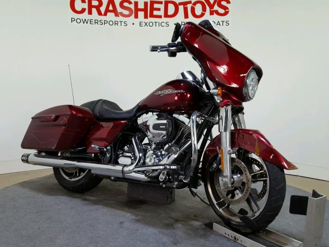 1HD1KRM11GB632671 - 2016 HARLEY-DAVIDSON FLHXS STRE RED photo 2