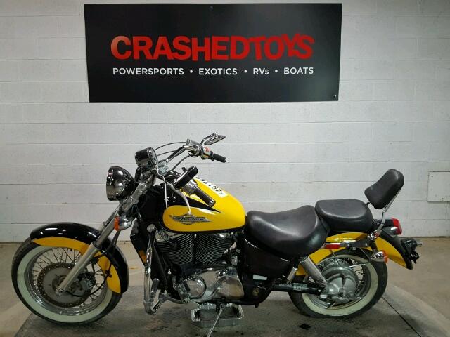 1HFSC3200VA201354 - 1997 HONDA VT1100 C2 TWO TONE photo 3