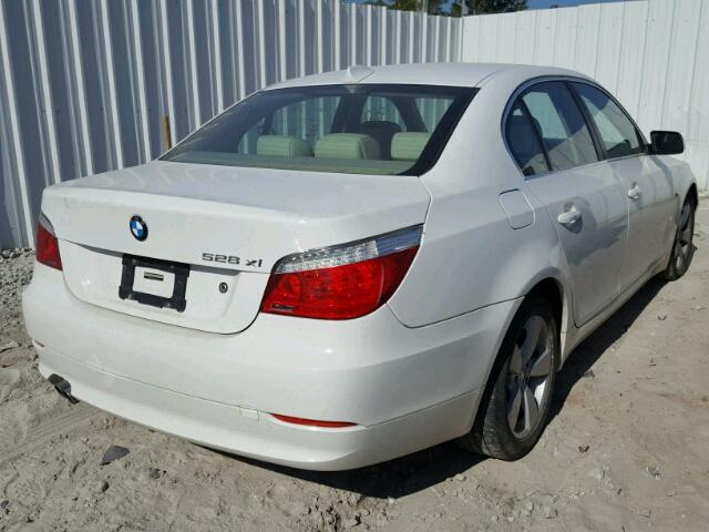 WBANV13518CZ51593 - 2008 BMW 528 XI WHITE photo 4