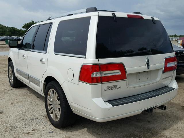 5LMJJ2J56DEL02272 - 2013 LINCOLN NAVIGATOR Weiß Foto 3
