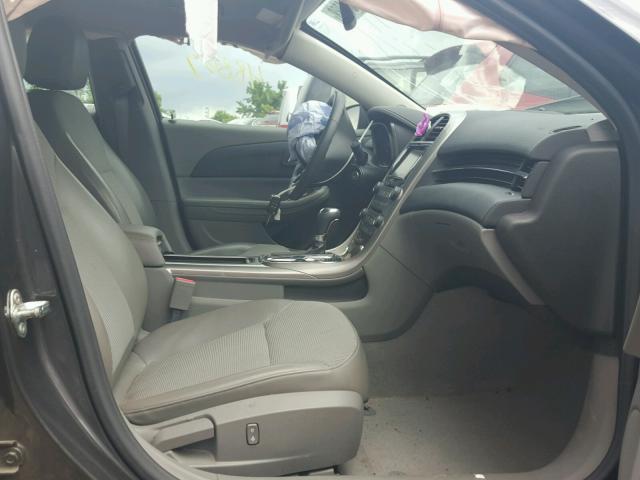 1G11C5SA7DF337128 - 2013 CHEVROLET MALIBU 1LT ნაცრისფერი ფოტო 5