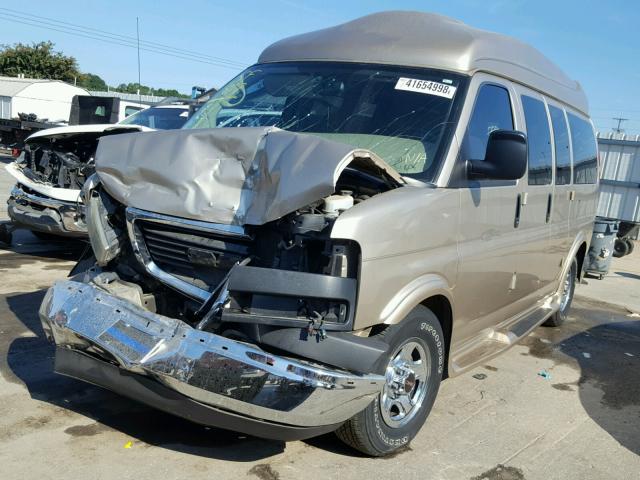 1GDFG15T951194040 - 2005 GMC SAVANA RV TAN photo 2