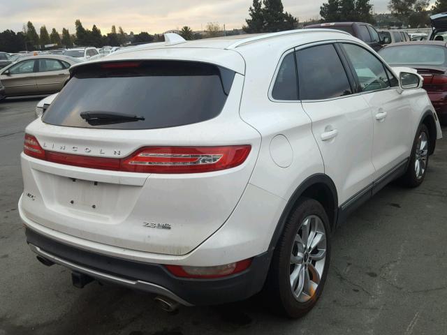 5LMTJ2AH9FUJ01428 - 2015 LINCOLN MKC WHITE photo 4