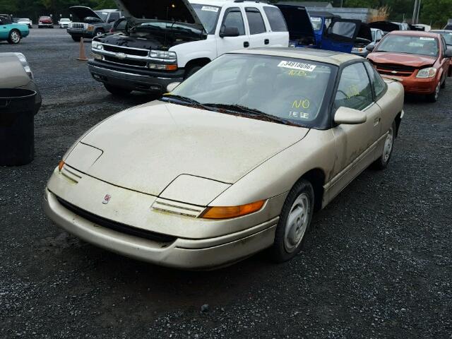 1G8ZH1577RZ212439 - 1994 SATURN SC2 GOLD photo 2