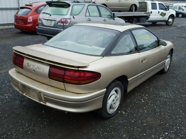 1G8ZH1577RZ212439 - 1994 SATURN SC2 GOLD photo 4