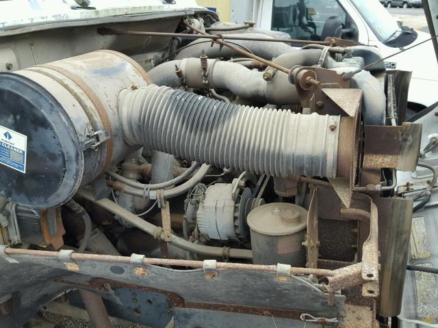 1HSLRZ3N1KH669419 - 1989 INTERNATIONAL S-SERIES 1 白色 照片 7