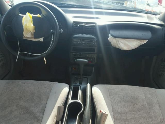 1G8ZK8271XZ184858 - 1999 SATURN SW2 WHITE photo 9