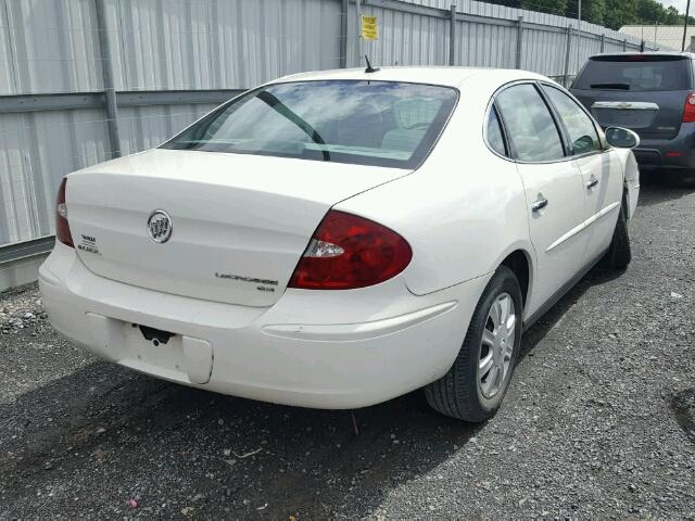 2G4WC582361166882 - 2006 BUICK LACROSSE C WHITE photo 4