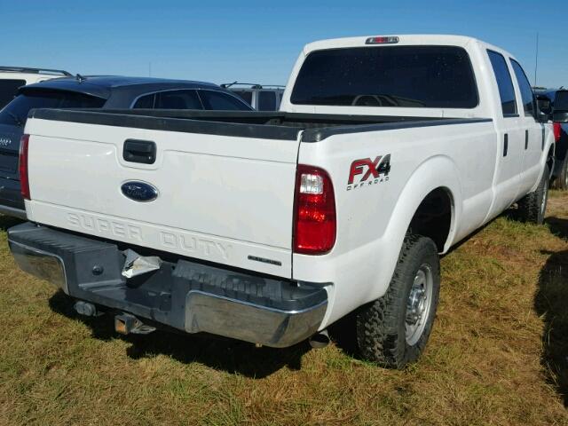 1FT7W2B60GEC22383 - 2016 FORD F250 WHITE photo 4