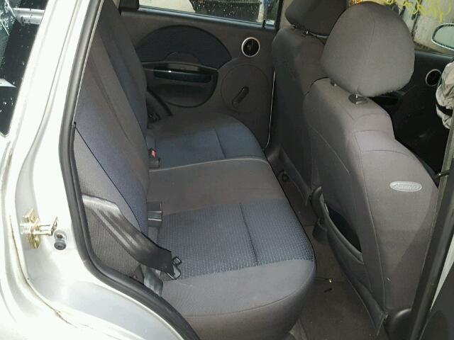 KL1TD66607B694646 - 2007 CHEVROLET AVEO BASE 银色 照片 6